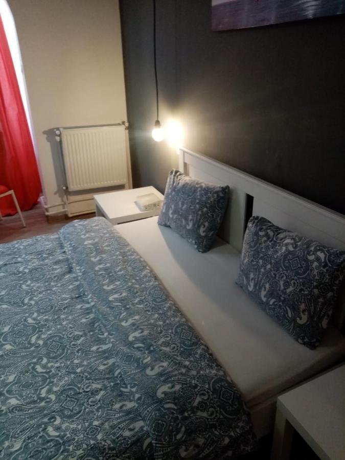 Luxus Apartaments Europe In Piata Universitate Bukurešť Exteriér fotografie