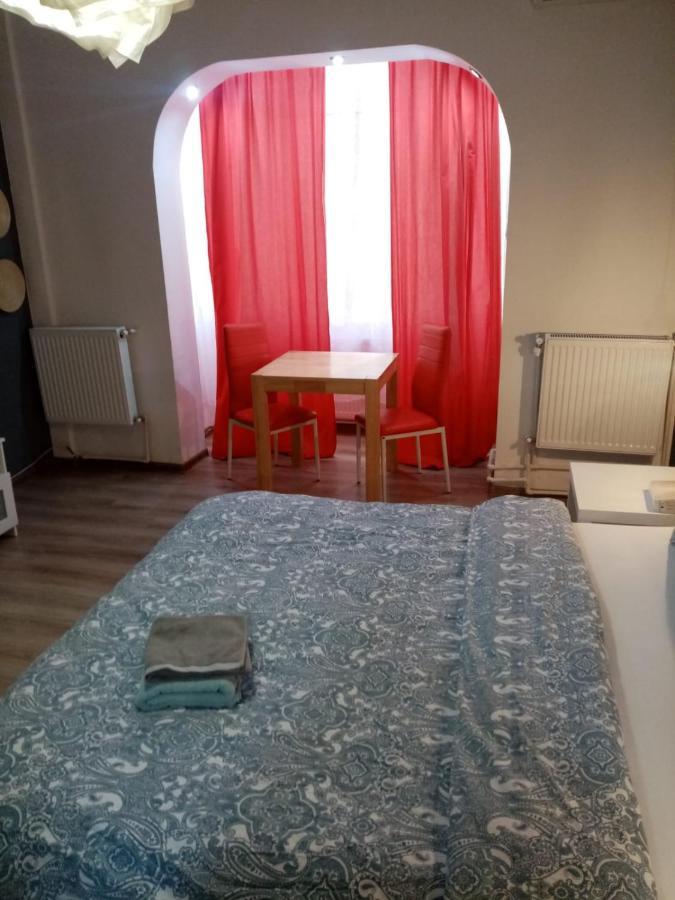 Luxus Apartaments Europe In Piata Universitate Bukurešť Exteriér fotografie