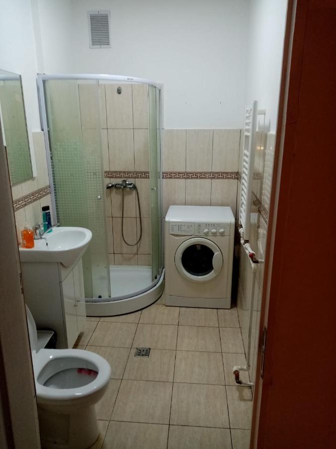 Luxus Apartaments Europe In Piata Universitate Bukurešť Exteriér fotografie